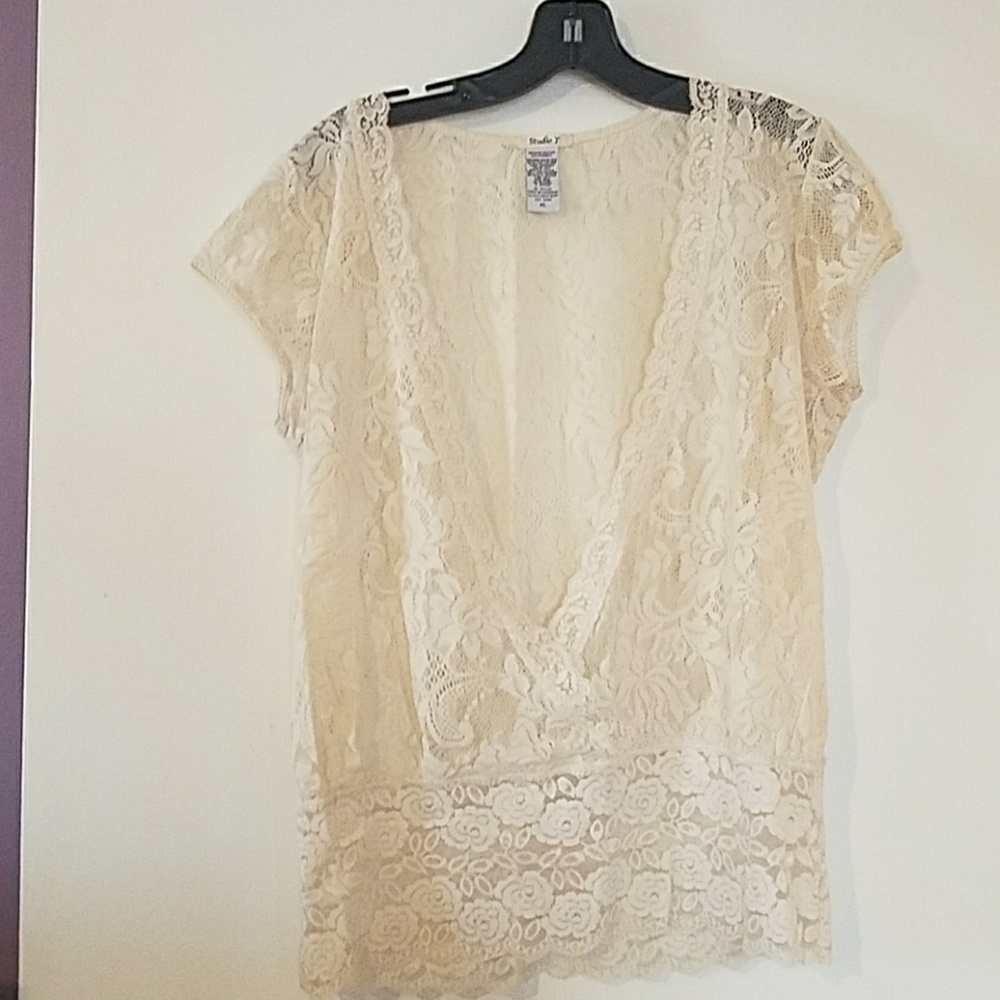 Maurices XL cream lace crossover short sleeve top